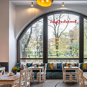 widok restauracji od zewnątrz